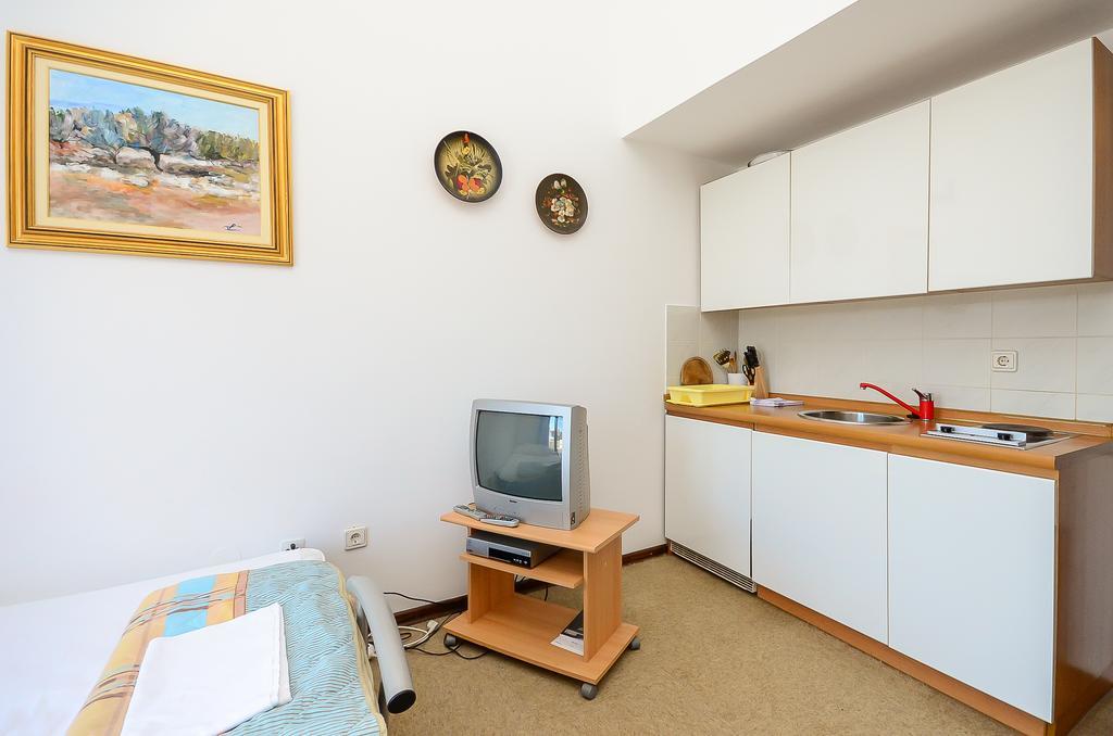 Apartments Dragica Štinjan Extérieur photo