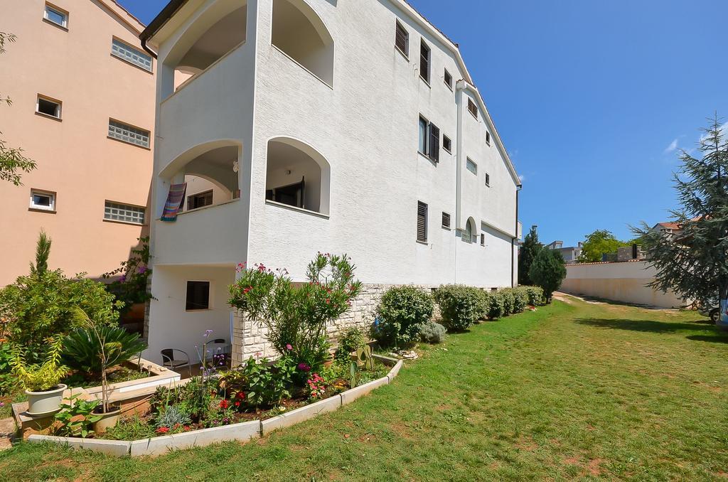 Apartments Dragica Štinjan Extérieur photo